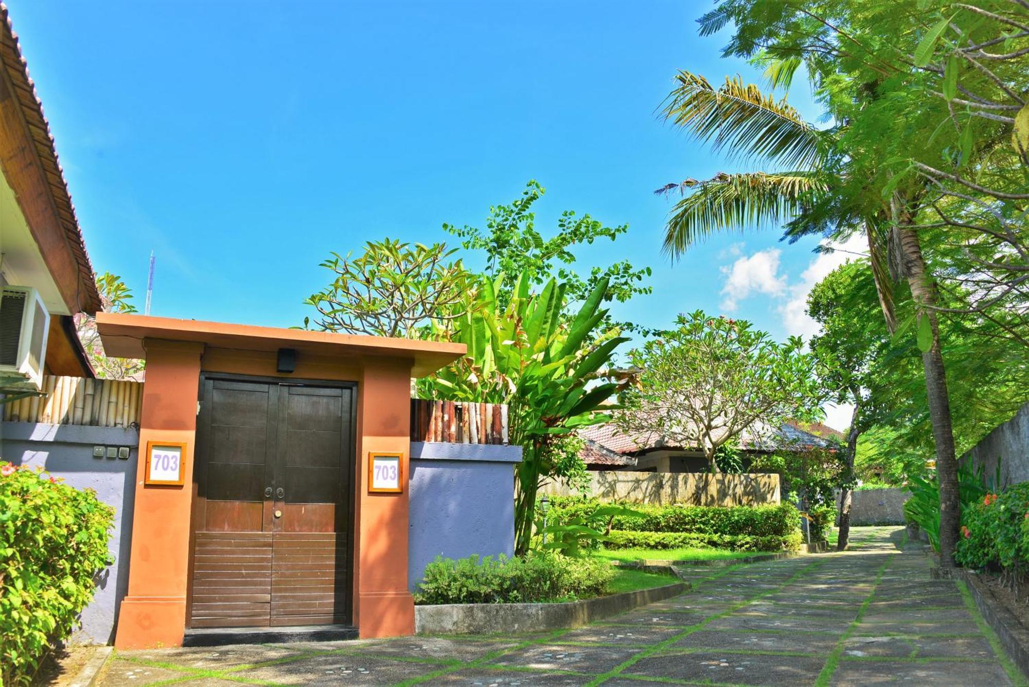 Private Pool Villas Kuta (Bali)